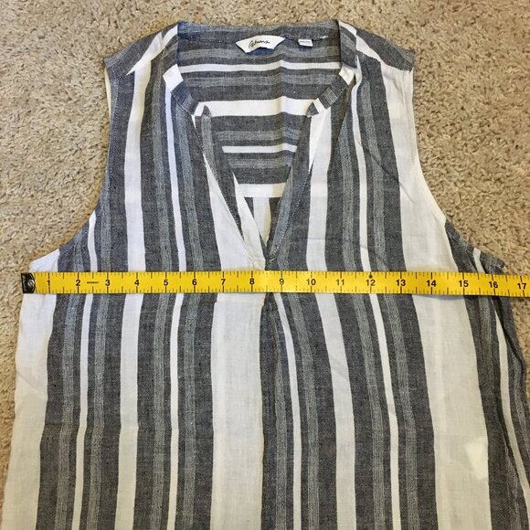 Vertical Barcode Stripe Button Accent Linen Tunic Tank Top - Picture 11 of 14